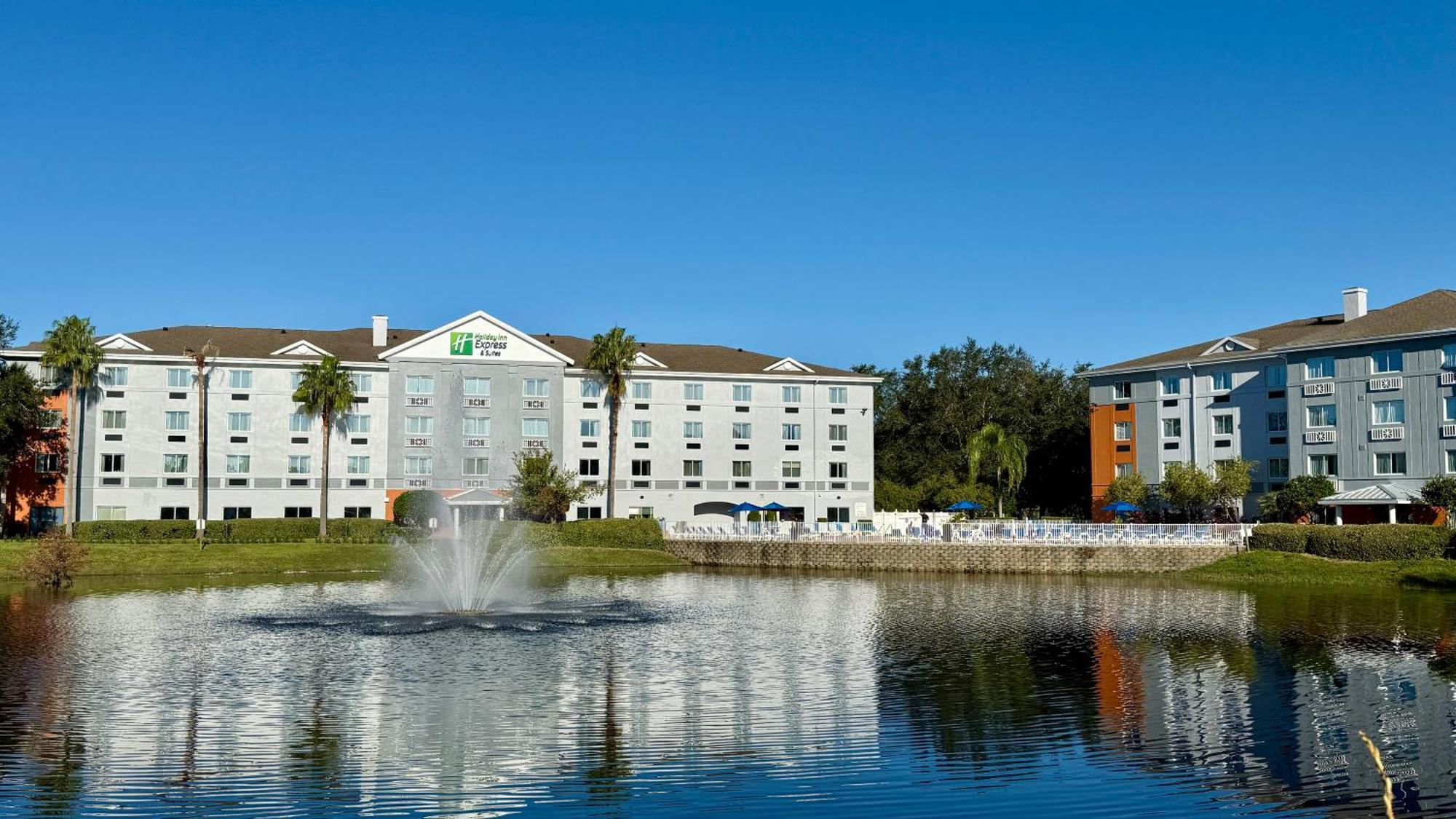 Holiday Inn Express & Suites Clermont Se - West Orlando By Ihg Four Corners Exterior photo